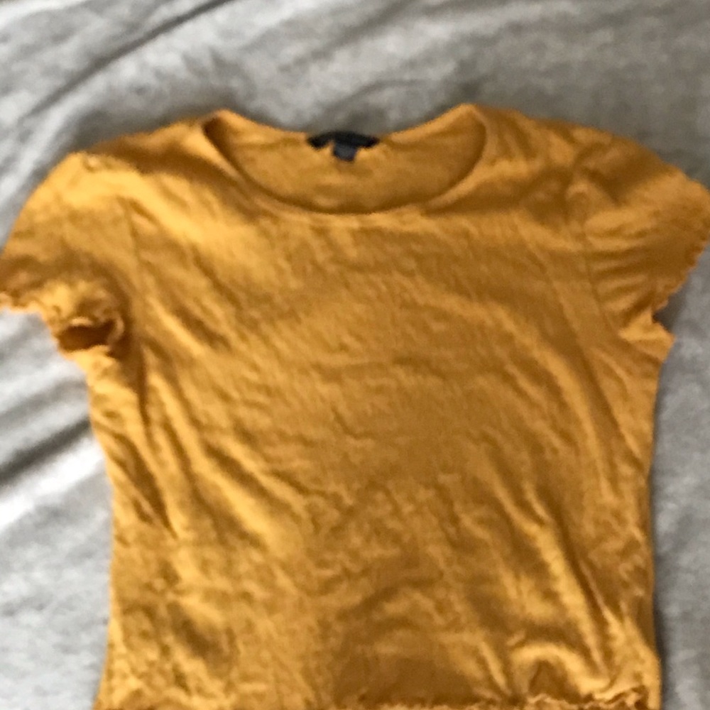 •Yellow crop top • • American Eagle•